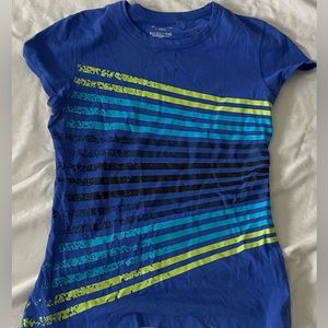 Gently used Women’s size small Tek Gear Workout Tee